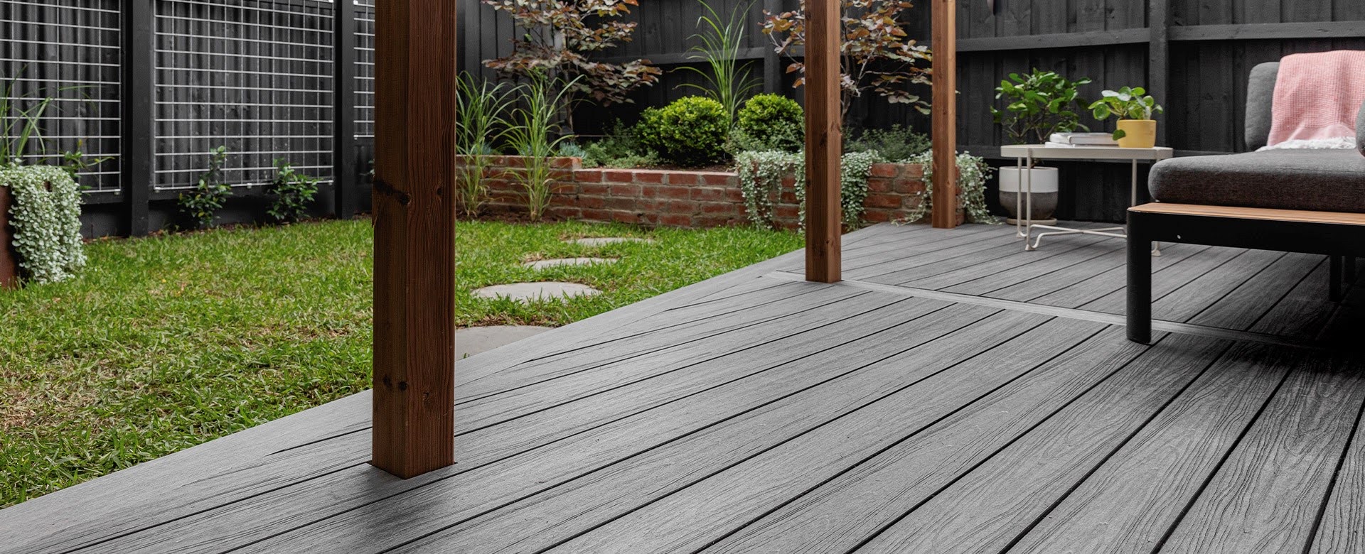 Deck Pricing & Buying Guide - Luxury Outdoor Living
